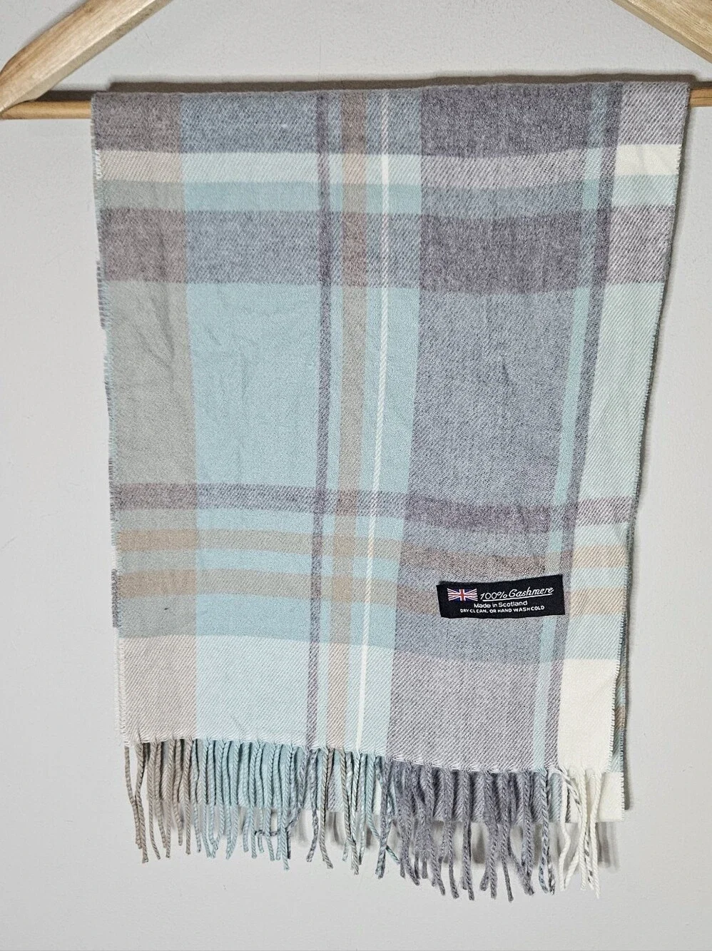 Cashmere Scarf Gray Blue Plaid Fringe 100% Cashmere 13×70